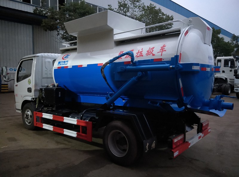 東風(fēng)小多利卡(4-5方)餐廚垃圾車